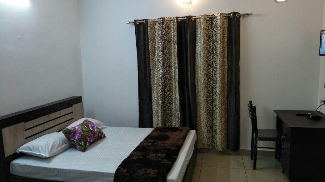 Skyblue Resort Udagamandalam Exterior foto